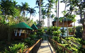 Samkara Restaurant And Garden Resort